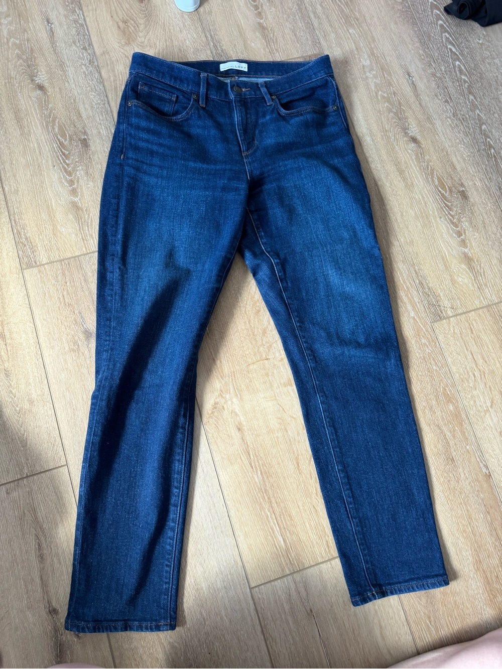 LOFT The Curvy Super Soft Girlfriend Jeans Women's 28/6 Blue Mid Rise